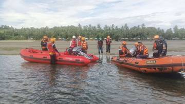 Basarnas Lanjutkan Operasi SAR Nelayan Sinjai