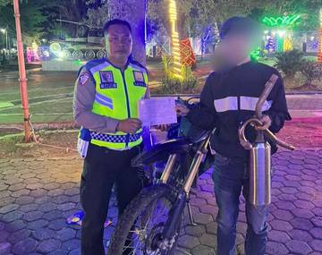 Tertibkan Knalpot Brong, Polantas Bone Imbau Pengendara Tertib 