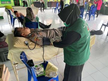Persit Kodim 1424 Sinjai Kumpulkan 180 Kantong Darah