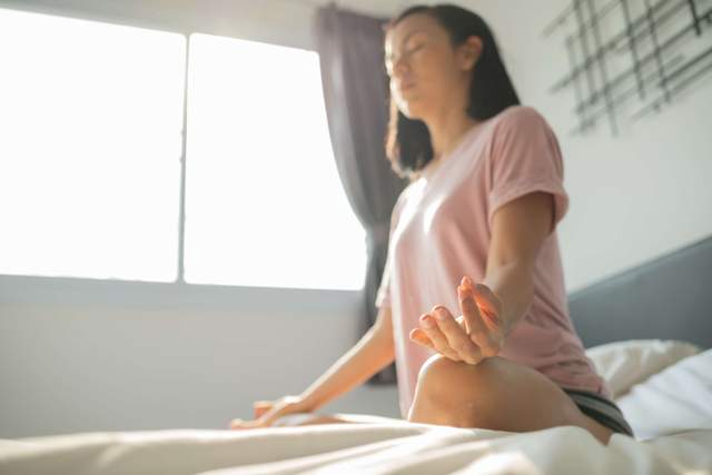 Coba Terapkan Meditasi Saat Bangun Tidur