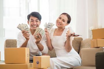 Tips Mengelola Keuangan dengan Cerdas