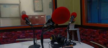 Si Jantung Penyiaran "MIC"