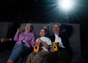Mengurangi Stres dengan Menonton Film
