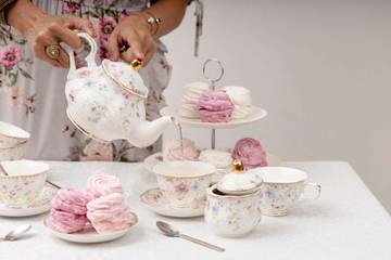Mengapa Orang Inggris Memiliki Kebiasaan Tradisi Tea Time 