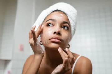 Apakah Sering Cuci Muka, Jadi Bersih?