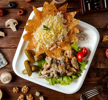 Apakah Makanan yang Jatuh Belum 5 Menit Boleh Dimakan?