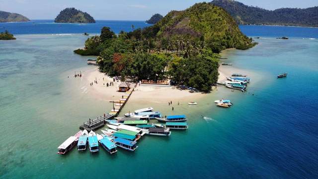 Pesona Wisata Bahari Sumatera Barat - RRI.co.id