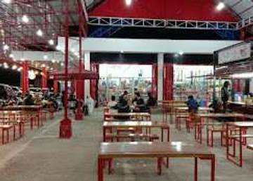 Kolaborasi Swalayan Harian dan Food Court Simpang Taman