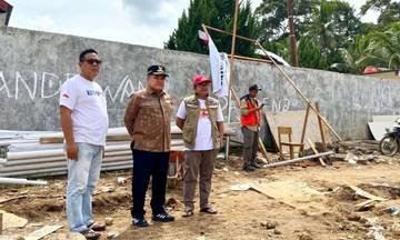 Bupati Agam Tinjau Sebaran Sembilan Titik Huntara 