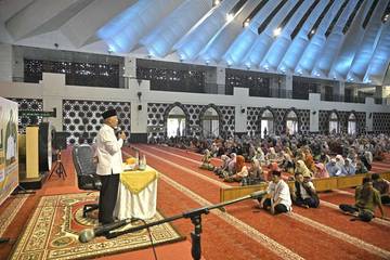 Pemprov Sumbar Peringati Isra Mikraj dengan Khidmat