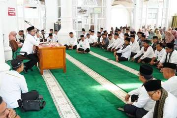 Momentum Isra’ Mi’raj, Bupati Ingatkan ASN Tingkatkan Disiplin