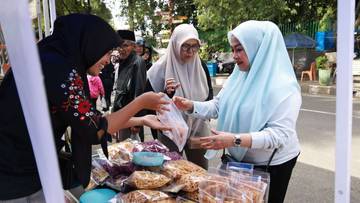 CFD Batusangkar Dongkrak Ekonomi Pelaku UMKM Lokal