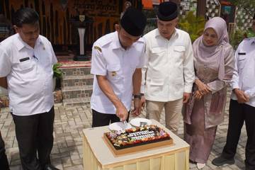 SMPN 1 Padang Panjang Rayakan Milad ke-98