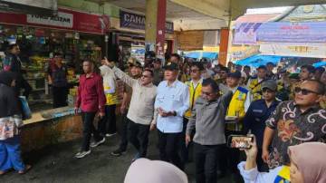 Menteri PU Kaji Langsung Rencana Revitalisasi Pasar Batusangkar