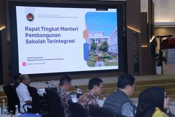 SekolahTerintegrasi, Strategi Nasional Wujudkan Pemerataan PendidikanBerkualitas