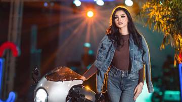 Gadis Cantik Asal Bukittinggi Jadi Finalis Puteri Indonesia