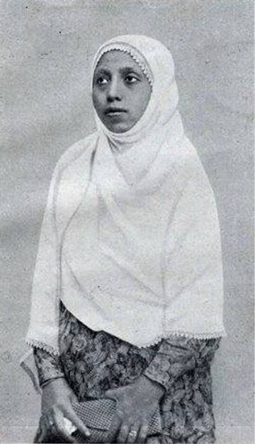 Kisah Rahmah El Yunusiyyah Pionir Pendidikan Perempuan Minang