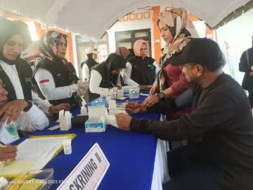 Bupati SBT Respons Positif Penerapan Aplikasi Kesehatan Sipgar 