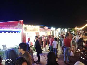 Bupati Fachri Beri Catatan Pameran Ekraf SBT 2025 