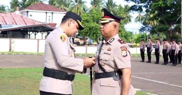 Polres SBT Gelar Upacara Penyerahan Jabatan Wakapolres