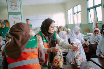 Pertamina Patra Niaga Perkuat Sekolah Siaga Bencana di Ternate