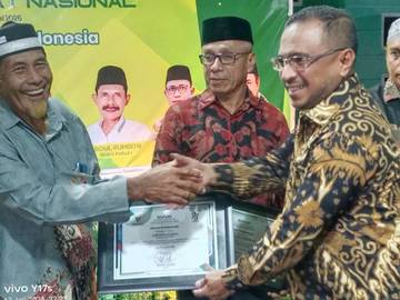 Bupati Fachri Soroti Peran Baznas SBT Kelola Zakat