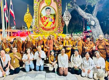 Sebanyak 38 Biksu Jalan Kaki 2.657 KM dari Thailand ke Borobudur  
