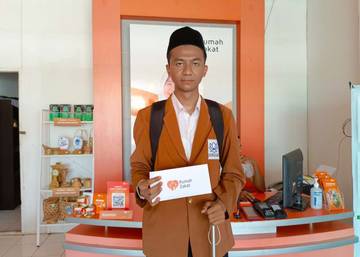 Semangat Rendi, Pengajar Difabel di Pendidikan SLB