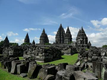 Indonesia Raih Kembali Penghargaan “Best Island Destination”