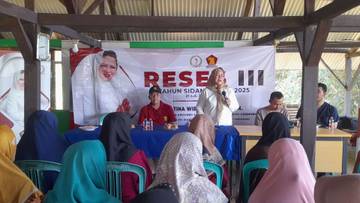 Tina Wiryawati Nilai Kampung Haji Solutif