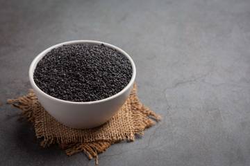 Selasih, Si Kecil Penyegar Minuman dan Kaya Manfaat