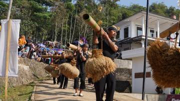 Keberagaman Menciptakan Kerukunan Cigugur, Ngargoyoso, Balun