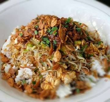Lezat dan Sederhana: Nasi Lengko, Kuliner Khas Cirebon