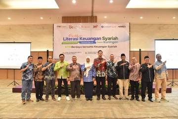 Ekonomi Syariah Menjadi Lokomotif Kebangkitan Ekonomi Daerah