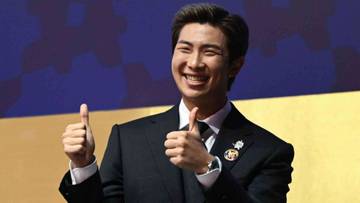 RM BTS Tampil di APEC CEO Summit 2025