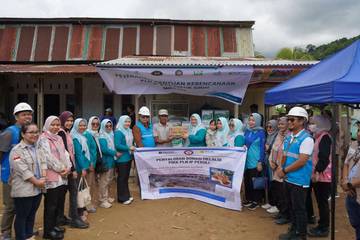 Srikandi PLN Berikan Dukungan Korban Banjir Sumatera