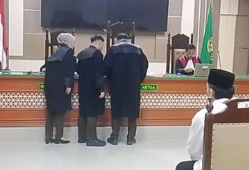 Alvian Maulana Jalani Sidang Perdana di PN Indramayu