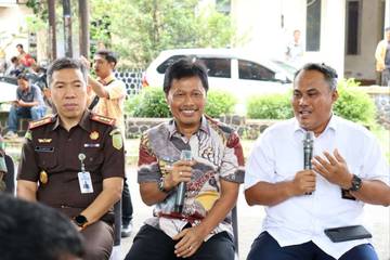 Pemkot Cirebon Mulai Menata Kawasan Sungai Yang Estetik