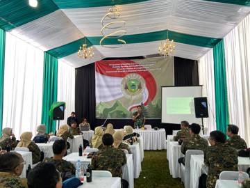 Retret Dinkes: Dandim Kuningan Bicara Perang dan Kedaulatan Negara