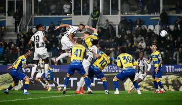 Juventus Gilas Parma, Bremer Cetak Dua Gol