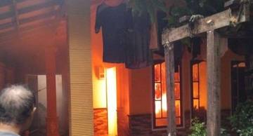Lupa Matikan Tungku, Rumah di Suranenggala Ludes Terbakar