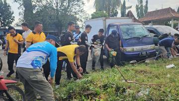 Pasar Cigasong Majalengka Disapu Bersama di Geber Jumat
