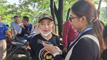 Kegiatan Pembersihan Pantai Kesenden Libatkan Berbagai Relawan