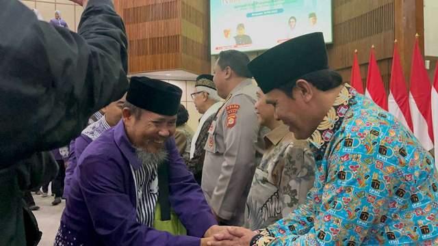 Menuju Tanah Suci Ratusan Jemaah Haji Dilepas 