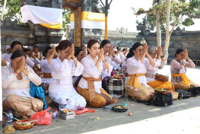 WHDI Kota Denpasar Gelar Tirta Yatra