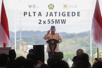 Presiden Prabowo Resmikan 37 Proyek Ketenagalistrikan Nasional