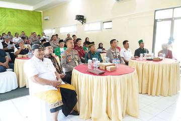 Polres Jembrana Gelar Baksos Polri Presisi, Jalin Kebersamaan Sambut Ramadhan 1446 H