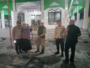 Polsek Padangbai Amankan Ibadah Tarawih di Bulan Ramadhan