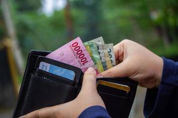 Mengapa Lebih Memilih Kredit daripada Menabung?