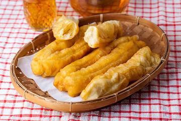 Simbol Perlawanan Lewat Kuliner : Cakue